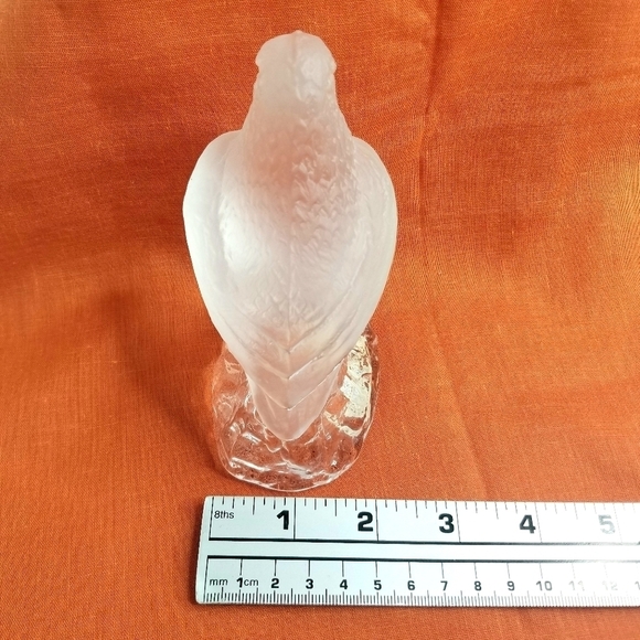 Lindshammar Sweden Frosted Crystal Bird Sculpture Figurine - Picture 6 of 9